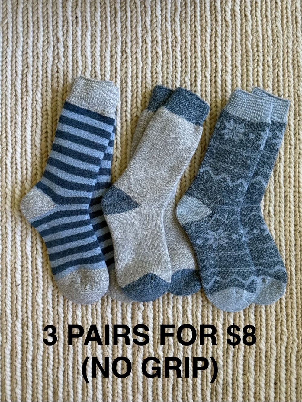 NWOT | FLEECE LINED SOCKS BLUE MULTI
